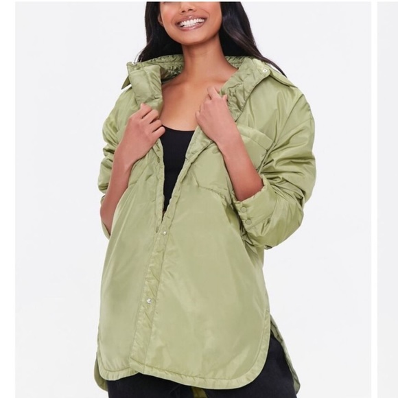 Forever 21 Lightweight Winter Jacket Dolphin Hem Pockets Green Size Medium - Picture 2 of 16